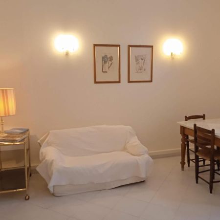 カリアリCasa Jacarandaアパートメント エクステリア 写真